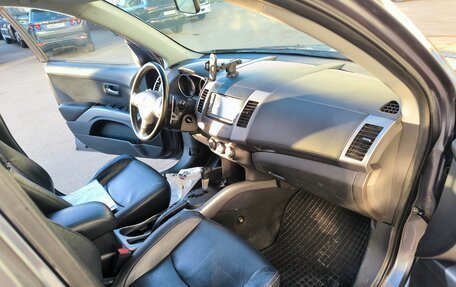 Mitsubishi Outlander III рестайлинг 3, 2010 год, 1 170 000 рублей, 9 фотография