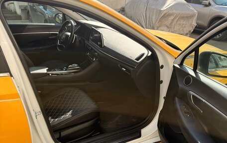 Hyundai Sonata VIII, 2020 год, 1 600 000 рублей, 14 фотография