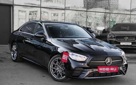 Mercedes-Benz E-Класс, 2021 год, 3 850 000 рублей, 3 фотография