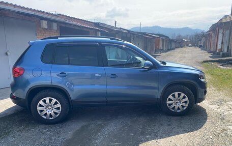 Volkswagen Tiguan I, 2011 год, 1 300 000 рублей, 3 фотография