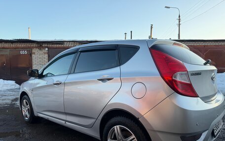 Hyundai Solaris II рестайлинг, 2013 год, 930 000 рублей, 8 фотография