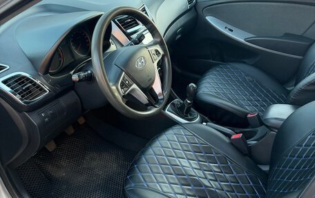 Hyundai Solaris II рестайлинг, 2013 год, 930 000 рублей, 12 фотография