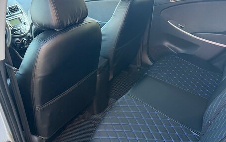 Hyundai Solaris II рестайлинг, 2013 год, 930 000 рублей, 14 фотография