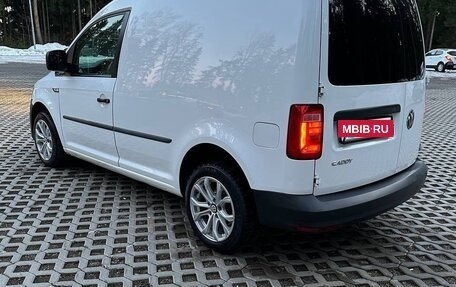 Volkswagen Caddy IV, 2017 год, 980 000 рублей, 4 фотография