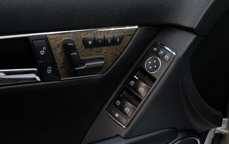 Mercedes-Benz C-Класс, 2009 год, 1 400 000 рублей, 14 фотография