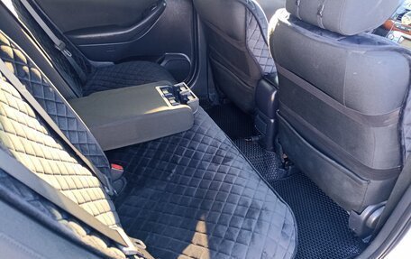 Toyota Avensis III рестайлинг, 2007 год, 800 000 рублей, 14 фотография