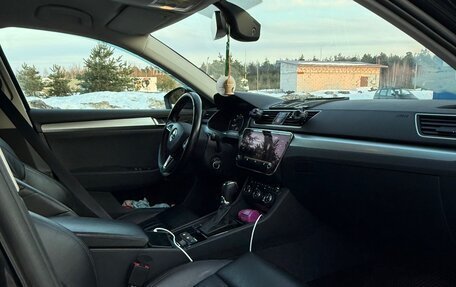 Skoda Superb III рестайлинг, 2018 год, 1 850 000 рублей, 11 фотография