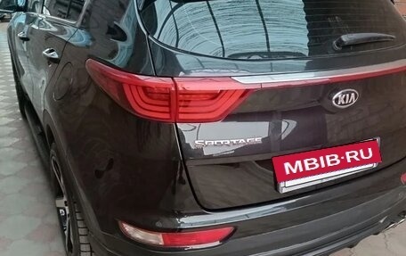 KIA Sportage IV рестайлинг, 2018 год, 2 300 000 рублей, 8 фотография