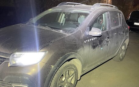 Renault Sandero II рестайлинг, 2020 год, 1 299 000 рублей, 3 фотография