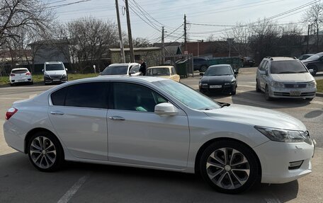 Honda Accord IX рестайлинг, 2013 год, 1 550 000 рублей, 6 фотография