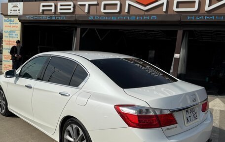 Honda Accord IX рестайлинг, 2013 год, 1 550 000 рублей, 8 фотография