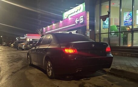 BMW 5 серия, 2005 год, 500 000 рублей, 2 фотография