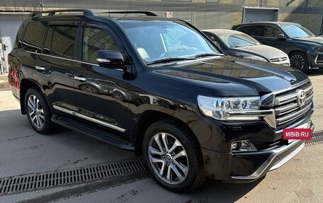 Toyota Land Cruiser 200, 2015 год, 5 500 000 рублей, 9 фотография