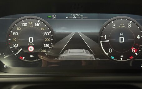 Land Rover Defender II, 2019 год, 5 900 000 рублей, 12 фотография