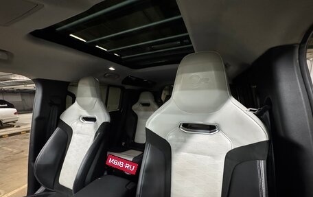 Land Rover Defender II, 2019 год, 5 900 000 рублей, 7 фотография