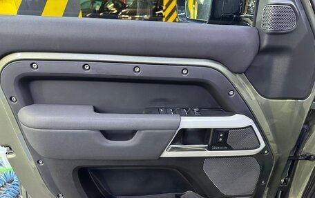 Land Rover Defender II, 2019 год, 5 900 000 рублей, 16 фотография