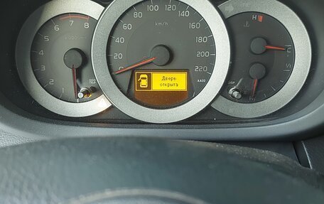 Toyota RAV4, 2006 год, 970 000 рублей, 11 фотография