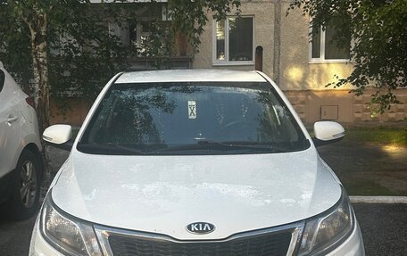 KIA Rio III рестайлинг, 2013 год, 640 000 рублей, 4 фотография