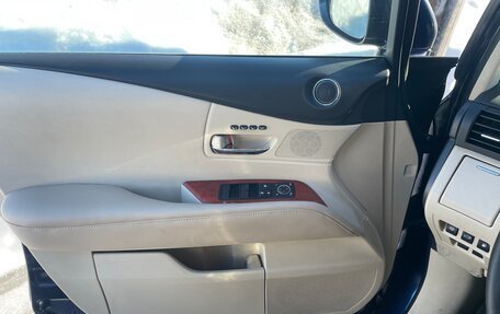 Lexus RX III, 2010 год, 2 000 000 рублей, 39 фотография