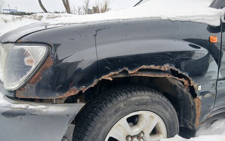 Toyota Land Cruiser 100 рестайлинг 2, 2004 год, 1 100 000 рублей, 7 фотография