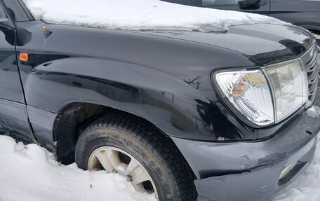 Toyota Land Cruiser 100 рестайлинг 2, 2004 год, 1 100 000 рублей, 9 фотография