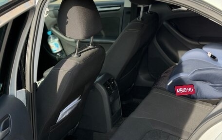 Volkswagen Jetta VI, 2018 год, 1 700 000 рублей, 8 фотография