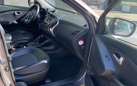 Hyundai ix35 I рестайлинг, 2013 год, 1 050 000 рублей, 6 фотография