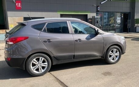 Hyundai ix35 I рестайлинг, 2013 год, 1 050 000 рублей, 5 фотография