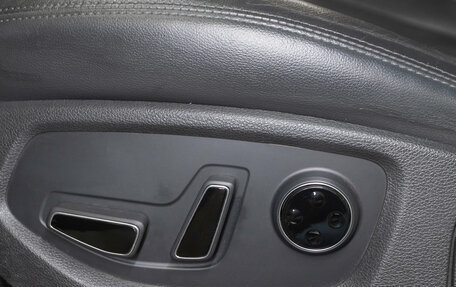 Hyundai Genesis II, 2015 год, 2 150 000 рублей, 15 фотография