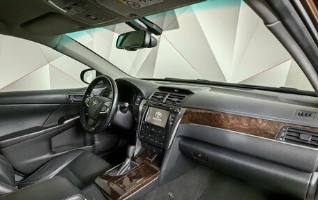 Toyota Camry, 2017 год, 2 593 000 рублей, 13 фотография