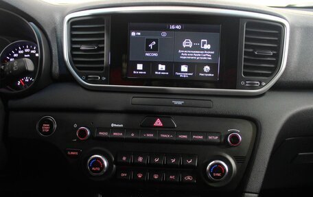 KIA Sportage IV рестайлинг, 2018 год, 2 550 000 рублей, 15 фотография