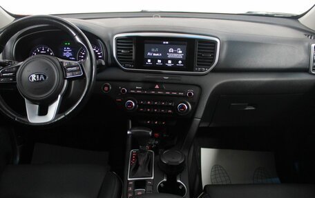 KIA Sportage IV рестайлинг, 2018 год, 2 550 000 рублей, 14 фотография