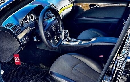 Mercedes-Benz E-Класс, 2007 год, 850 000 рублей, 4 фотография