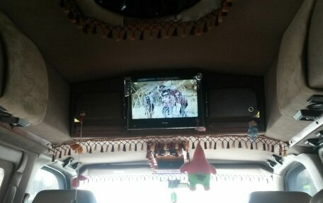 Chevrolet Express II, 2001 год, 2 850 000 рублей, 3 фотография