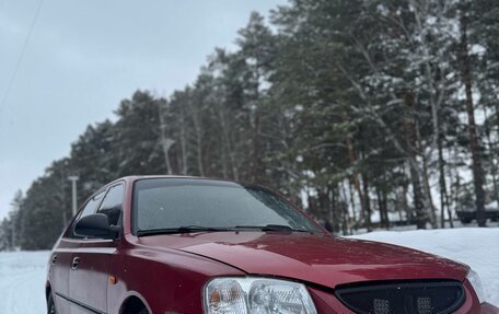 Hyundai Accent II, 2005 год, 350 000 рублей, 2 фотография