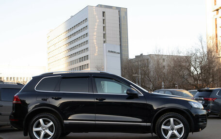 Volkswagen Touareg III, 2013 год, 2 388 000 рублей, 3 фотография