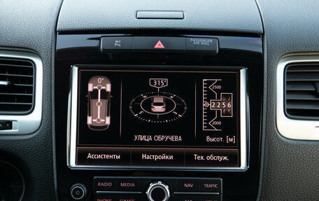 Volkswagen Touareg III, 2013 год, 2 388 000 рублей, 14 фотография