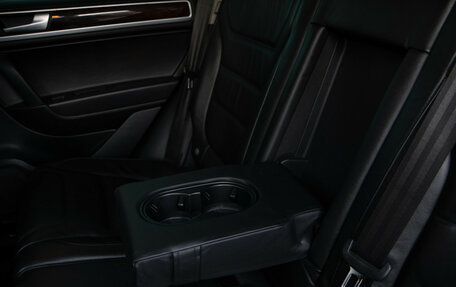 Volkswagen Touareg III, 2013 год, 2 388 000 рублей, 20 фотография