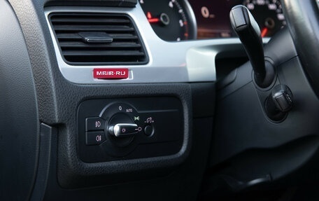 Volkswagen Touareg III, 2013 год, 2 388 000 рублей, 19 фотография