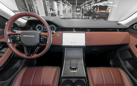 Land Rover Range Rover Evoque II, 2025 год, 6 000 000 рублей, 8 фотография