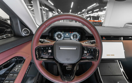 Land Rover Range Rover Evoque II, 2025 год, 6 000 000 рублей, 11 фотография