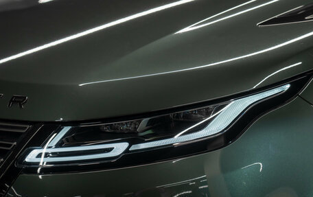 Land Rover Range Rover Evoque II, 2025 год, 6 000 000 рублей, 24 фотография