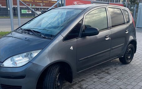 Mitsubishi Colt VI рестайлинг, 2004 год, 280 000 рублей, 11 фотография