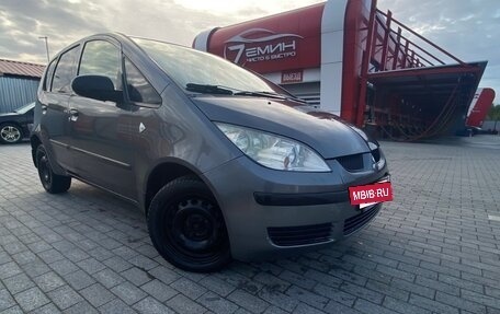 Mitsubishi Colt VI рестайлинг, 2004 год, 280 000 рублей, 10 фотография