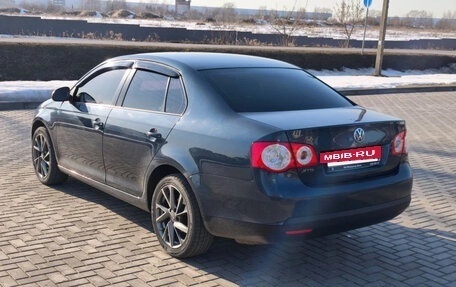 Volkswagen Jetta VI, 2010 год, 670 000 рублей, 4 фотография