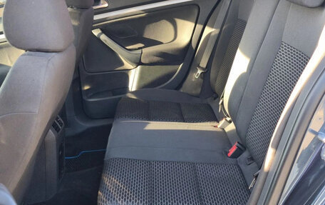 Volkswagen Jetta VI, 2010 год, 670 000 рублей, 14 фотография