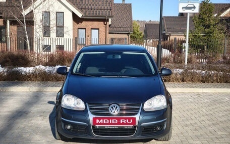 Volkswagen Jetta VI, 2010 год, 670 000 рублей, 10 фотография