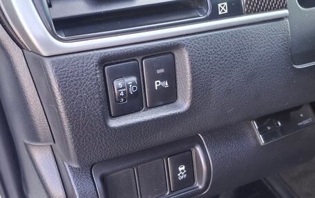 Toyota Camry, 2016 год, 1 600 000 рублей, 28 фотография