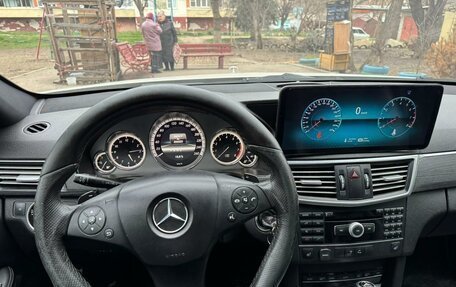 Mercedes-Benz E-Класс, 2011 год, 1 450 000 рублей, 5 фотография