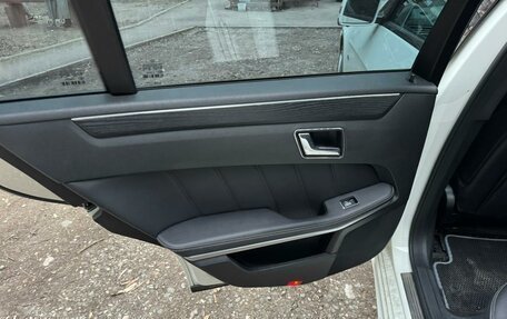 Mercedes-Benz E-Класс, 2011 год, 1 450 000 рублей, 9 фотография